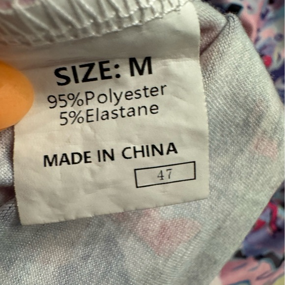 Pink & Purple V-neck Shirt by One Eleven North, Size M - Picture 4 of 5